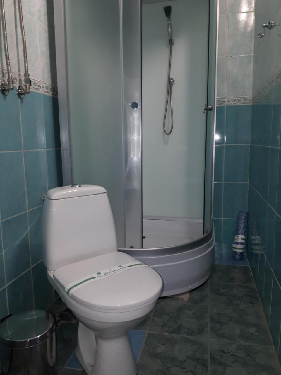 Орхідея Hotel Romny Bagian luar foto